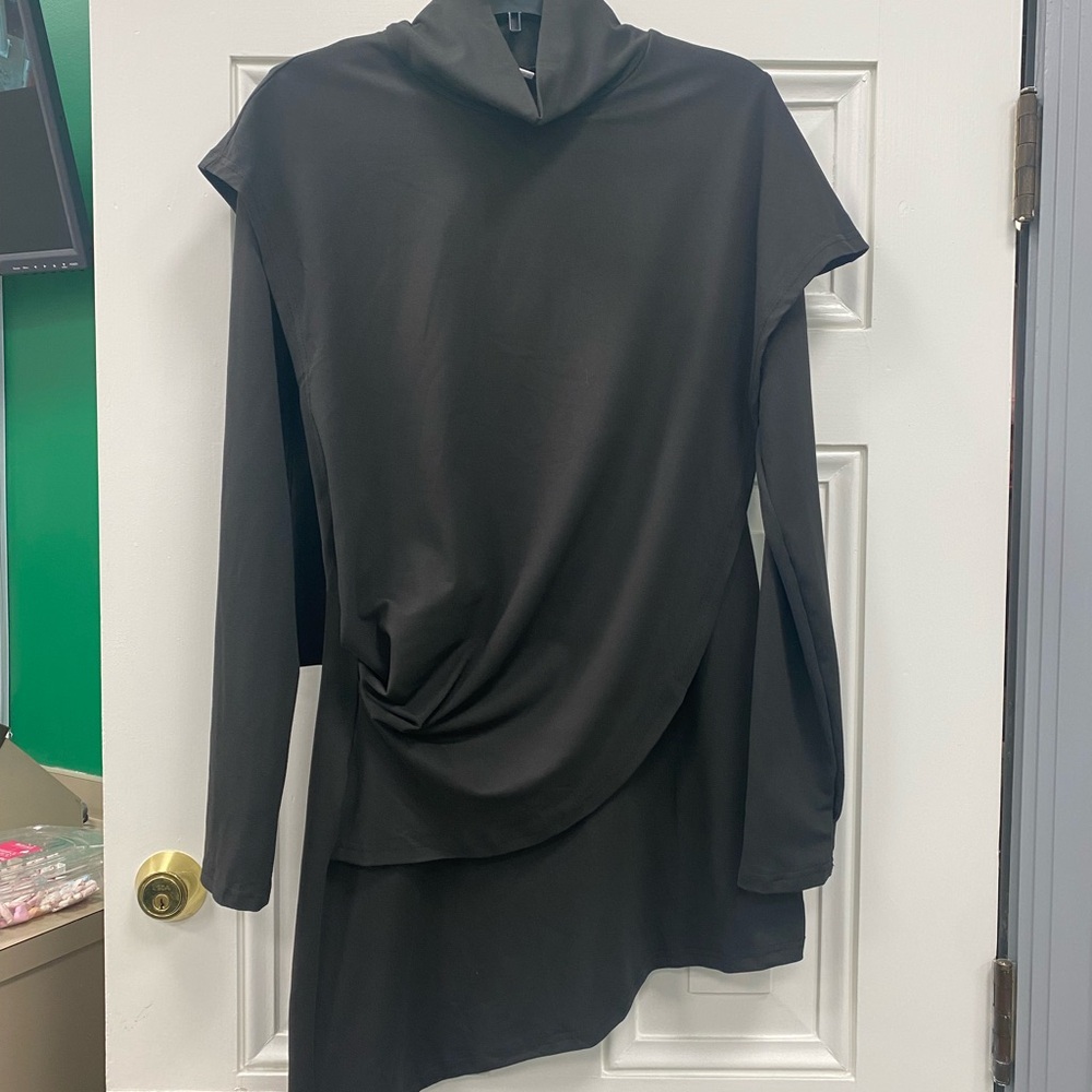 NWOT No brand black size Medium asymmetrical dress with a cover layer